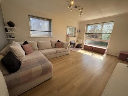 Hardwicke Place, London Colney, AL2