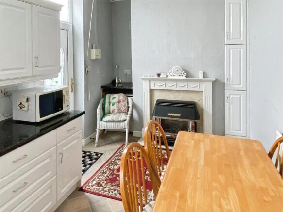 2 bed End of Terrace for sale Image 5