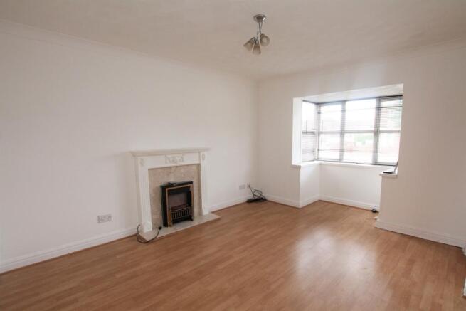 Lounge (Thumbnail)
