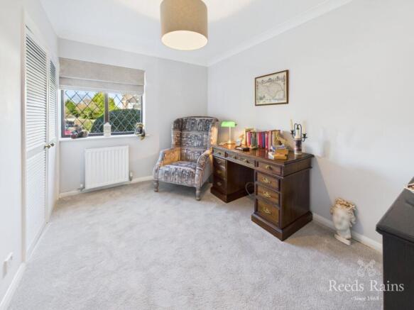 3 bed Bungalow for sale Image 10