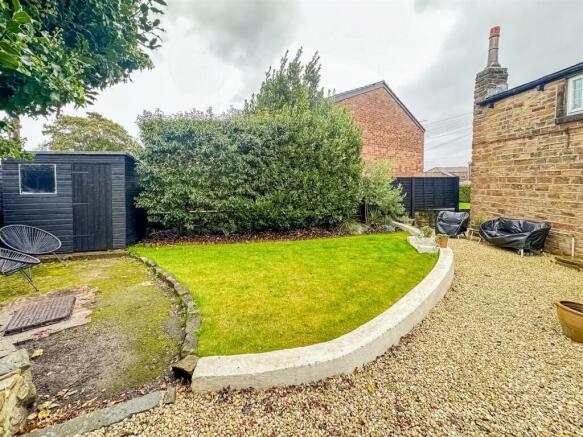 100 New Road  rear garden (1).jpg