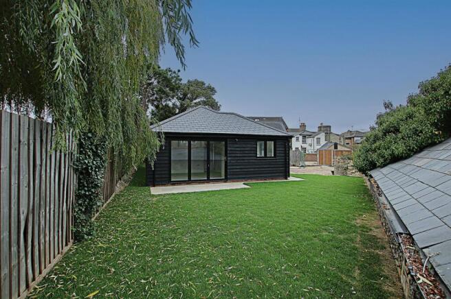 Rear.jpg