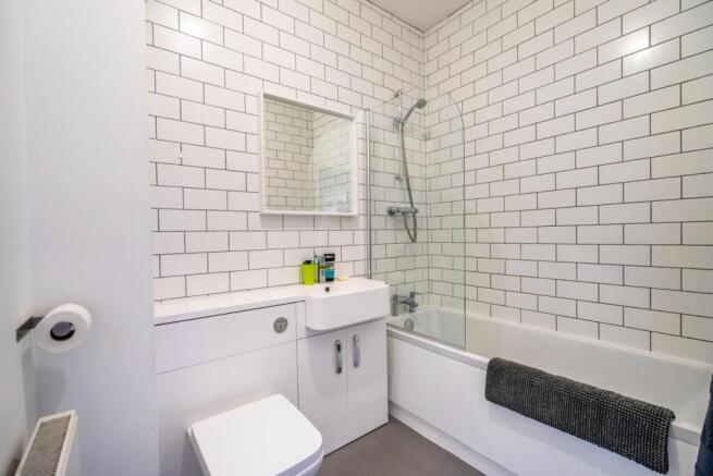 1 bed Flat to rent Image 8