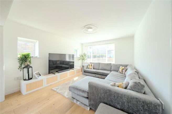 3 bed Detached for sale Image 4