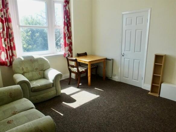 Living/Dining Room..jpg
