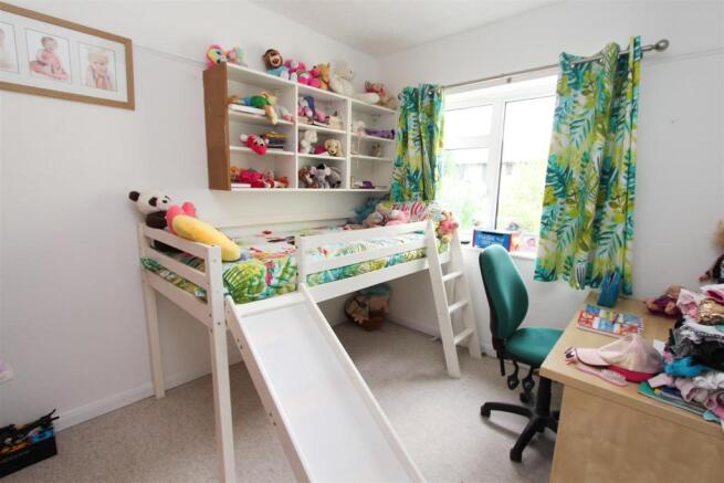 BEDROOM 2.jpg
