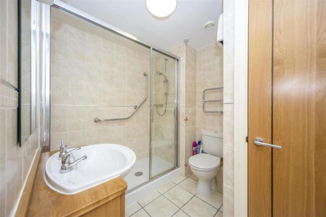 Shower room.jpg