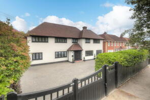 18, Middleton Road, Brentwood CM15 8DL