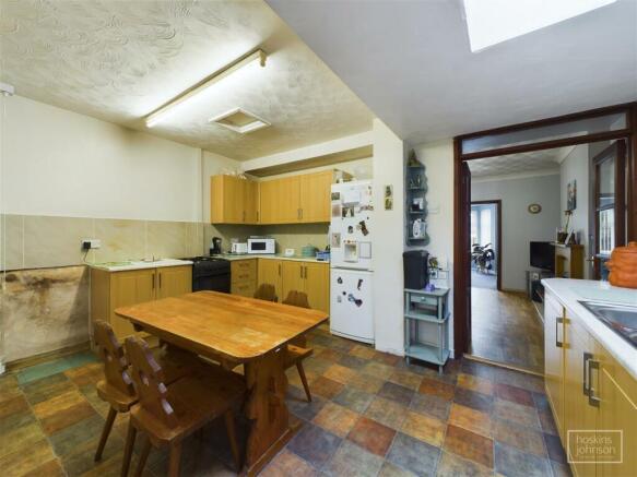 Kitchen/Breakfast Room