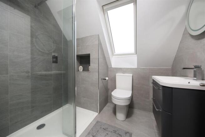 Ensuite.jpg