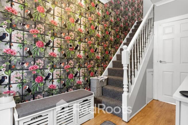 3 bed Terraced for sale Image 11