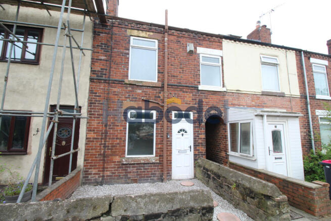 2 bed Terraced to rent Image 4