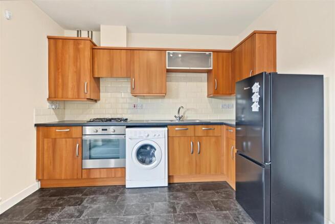 Kitchen_2.jpeg