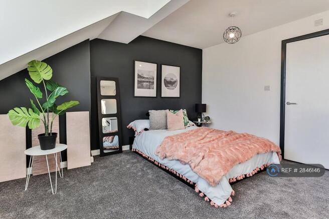En-Suite Attic Bedroom