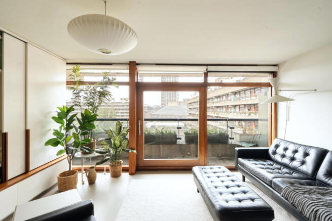 331398 - MP08707.jpg