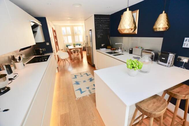 Kitchen / Breakfast