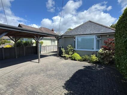 Molyneux Road, New Milton, Hampshire, BH25