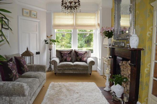 SITTING ROOM