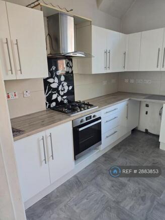 5 bed End of Terrace to rent Image 7
