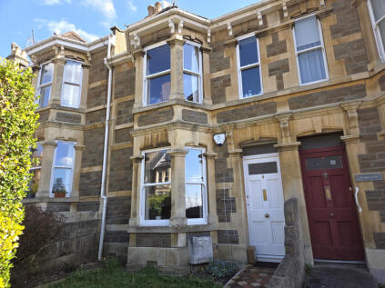 Longfellow Avenue, Bath, BA2