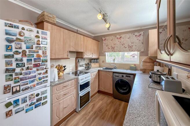 Chiltern Road, St. Albans, Hertfordshire, AL4 photo 4