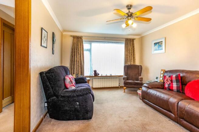 Lounge 2