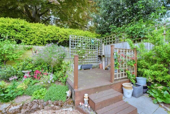 Garden_2.jpeg