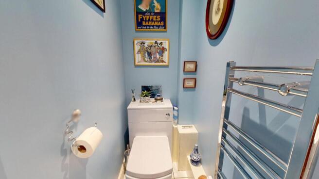 CLOAKROOM