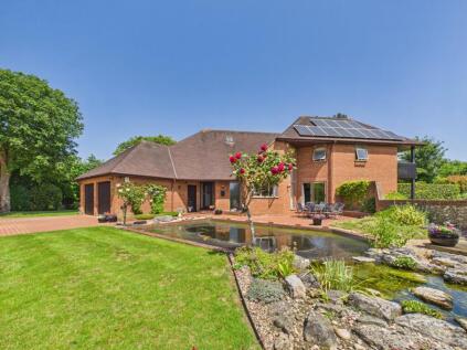 Abney Court Drive, Bourne End, Buckinghamshire, SL8
