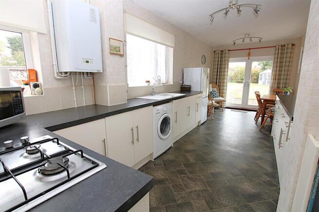 Park Lane, Duston photo 4