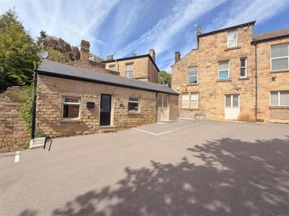 1 bed House to rent Image 5