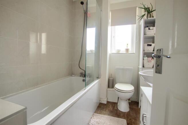 2 bed Semi-Detached for sale Image 7