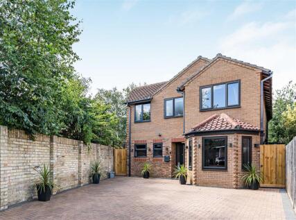 Green Road, Newmarket