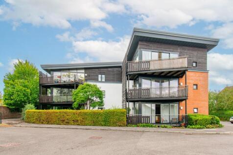 Maplespeen Court, Newbury, Berkshire, RG14