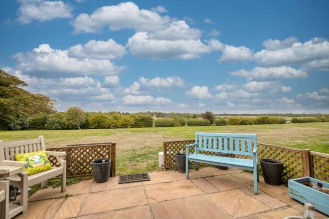 Foreland Heights, Broadstairs, Kent, CT10 photo 4