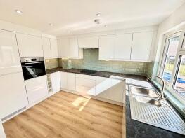 44, Celandine Close, South Ockendon RM15 6JA