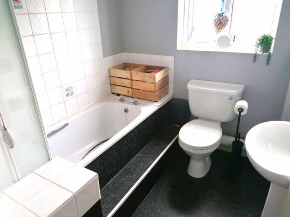 Photo 5