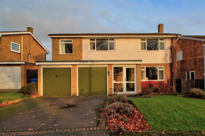 Front Drive & Garden