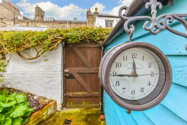 External Lifestyle Photograph