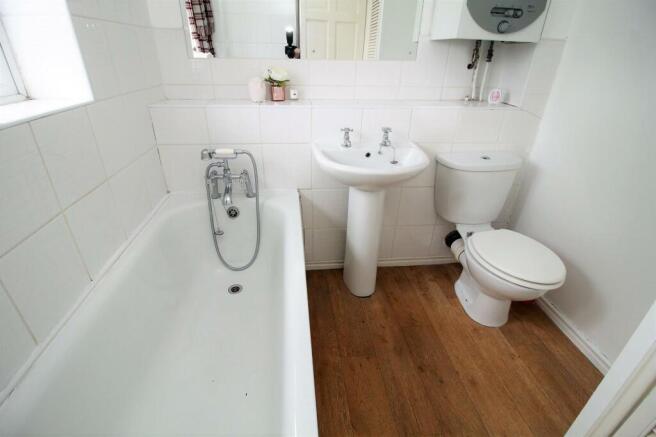 Bathroom/w.c.