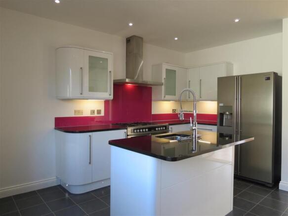 Kitchen: