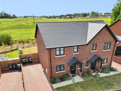 Fernhill Lane, Gobowen, Oswestry, Shropshire, SY11