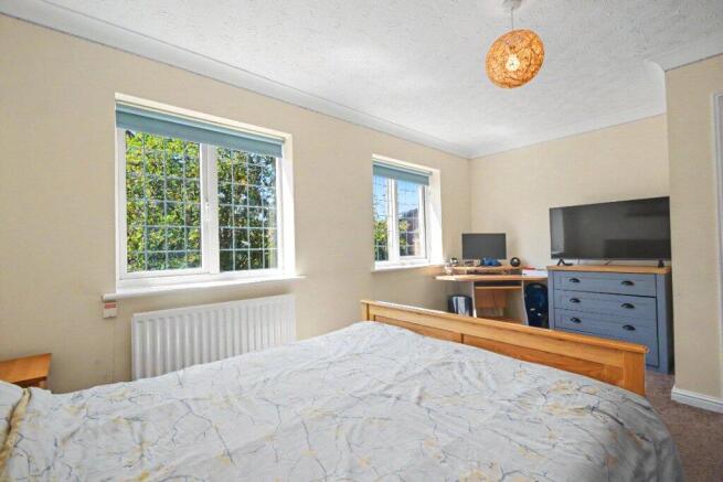 3 bed Detached for sale Image 6