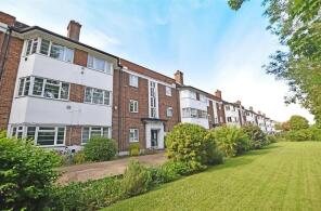 Flat 26, West Court, Great West Road, Hounslow TW5 0TL