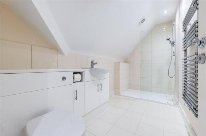 Loft Room En-Suite