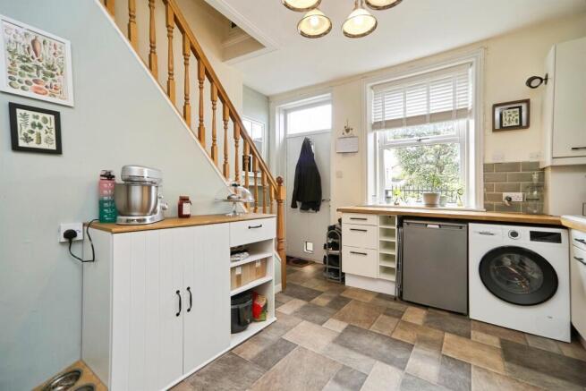2 bed Terraced for sale Image 7