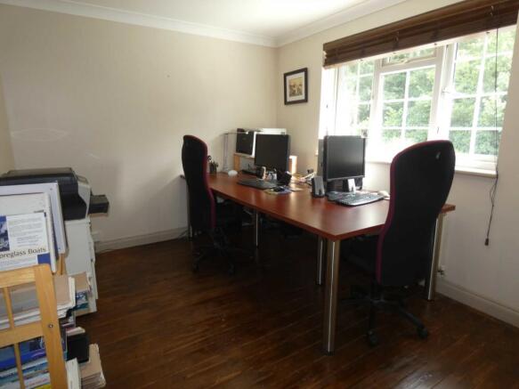 Photo 15