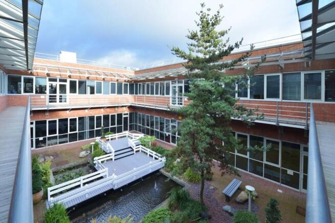 Windrush Court_ Abingdon Business Park_Photo_2_l