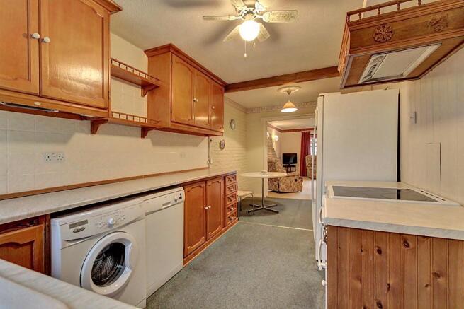 Bla-Kitchen_2.jpg