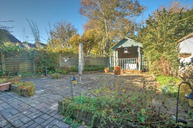 Garstons Close Gdn 2